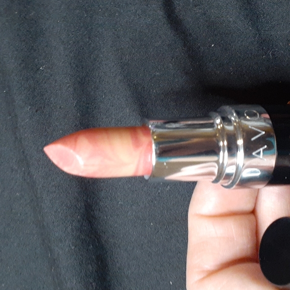 Avon ultra color rich moisture seduction discontinued - Picture 8 of 9